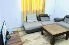 شقة مؤثثة ممتازة للإيجار باب عكارة باب العزيزية تقع على الطريق الرئيسي