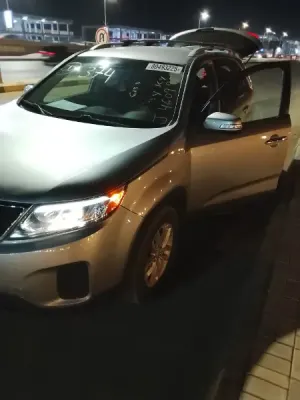 كيا سورينتو 2014 للبيع